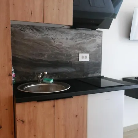 Ξενοδοχείο με διαμερίσματα Grand Star Edipsos Λουτρά Αιδηψού